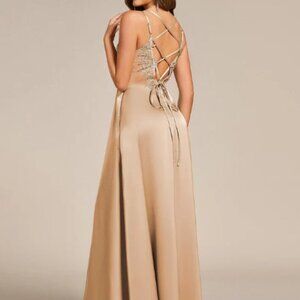 NWT - Dramatic Backless Lace-up Satin Formal Gown Size 16
